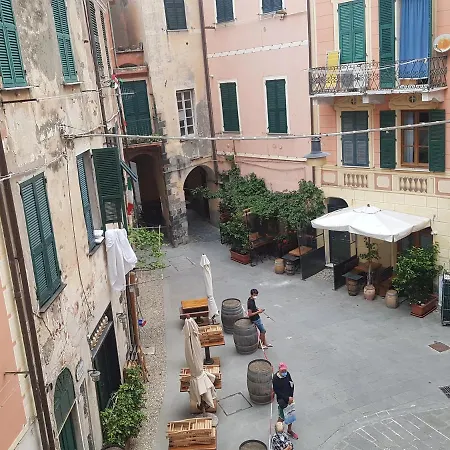 La Casa Del Pinguino - In The Center With Ac Apartment